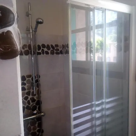 Вилла La Cazalere *